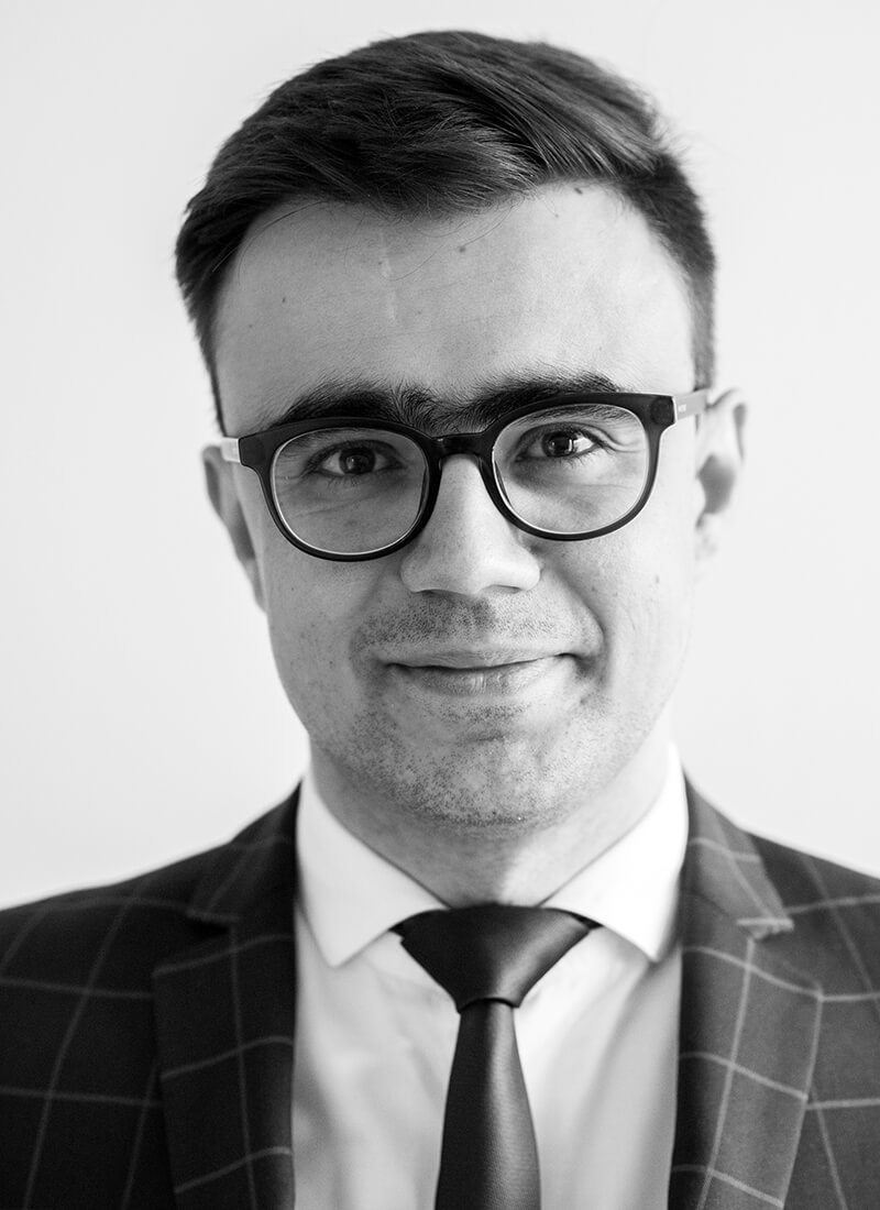 Notariusz Grzegorz Gębala zdjęcie